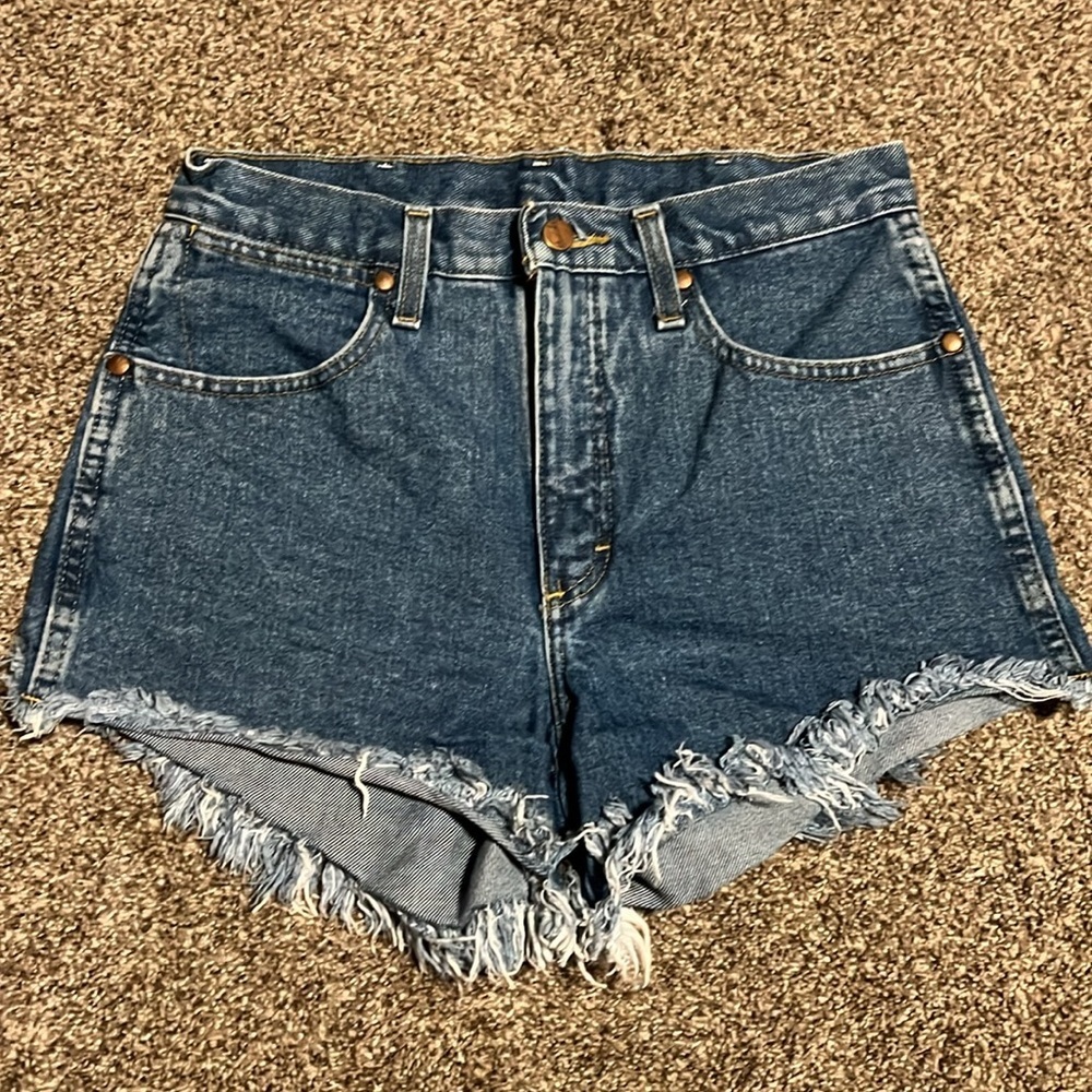 Wrangler Cut off denim jean shorts - Picture 2 of 5